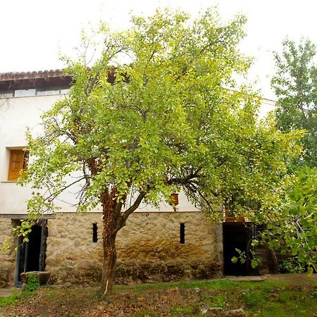 Albergue Turistico Via De La Plata Banos De Montemayor Exterior photo