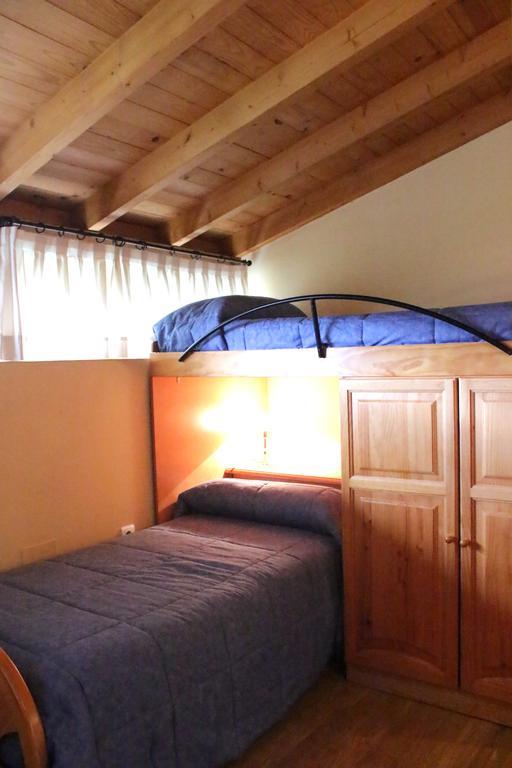 Albergue Turistico Via De La Plata Banos De Montemayor Room photo